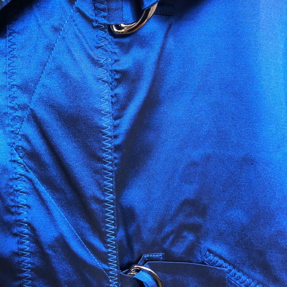 St. John cropped royal blue jacket - Picture 5 of 5